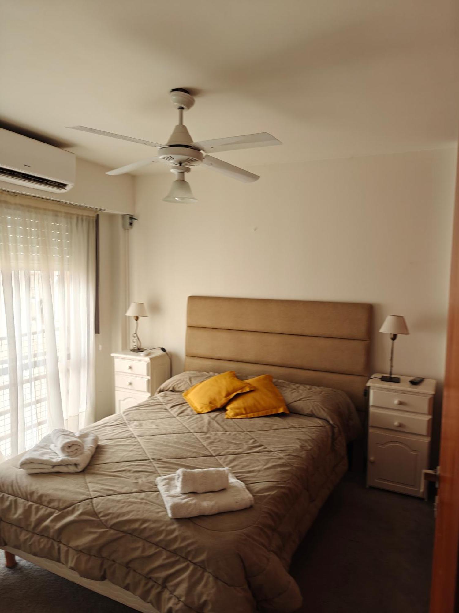Departamento Amoblado En Pleno Centro, Con Cochera Bahia Blanca Ngoại thất bức ảnh